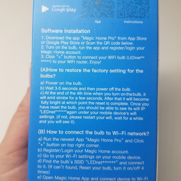 WifiBulb Smartphone Control Multicolor Light Bulb 4.5 Watts - Picture 4 of 7